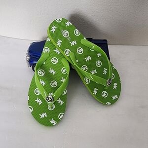 MICHAEL KORS WOMEN FLIP FLOPS